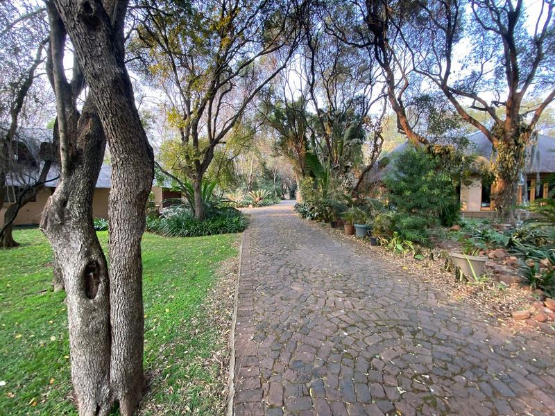 4 Bedroom Property for Sale in Lakeland North West